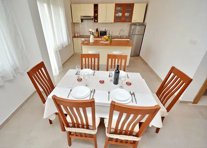 Apartment Lovre