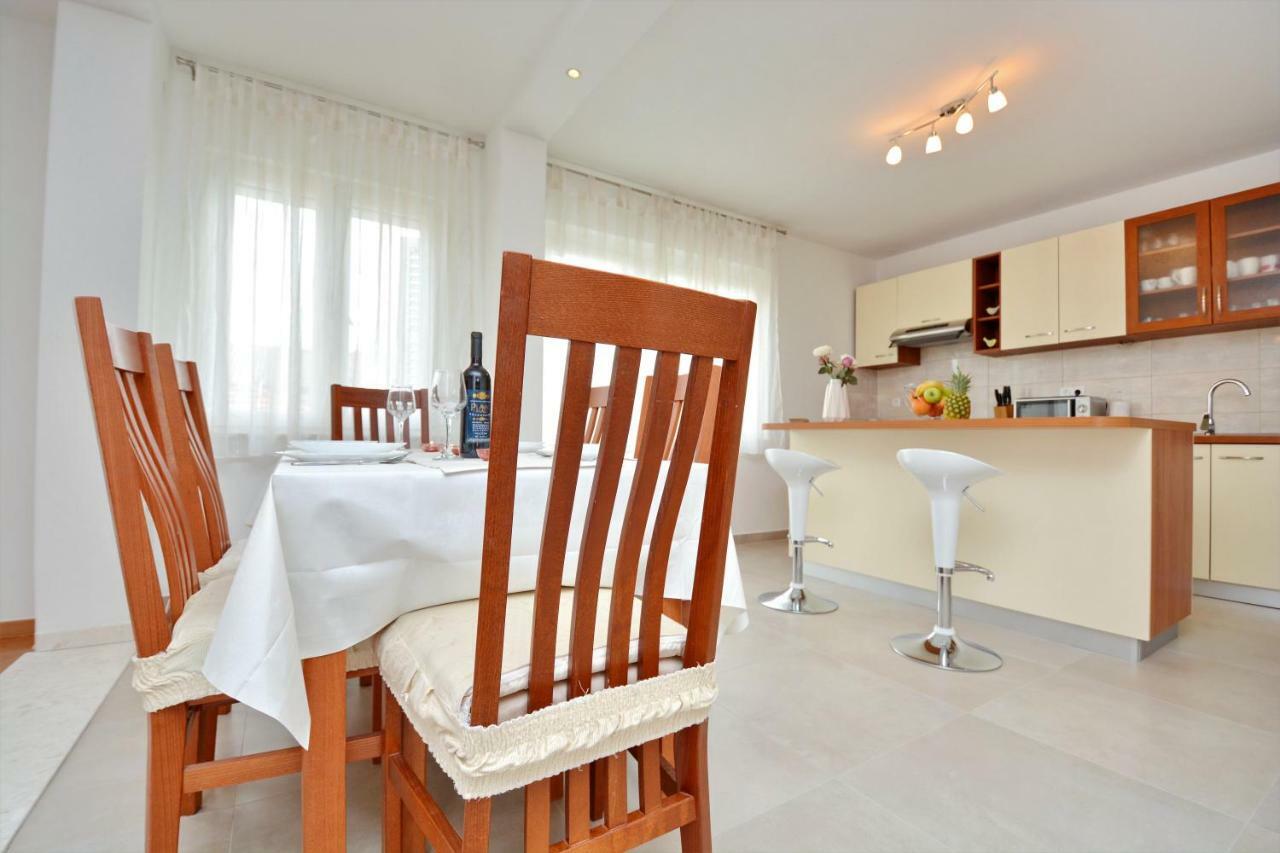 Apartmán Lovre *